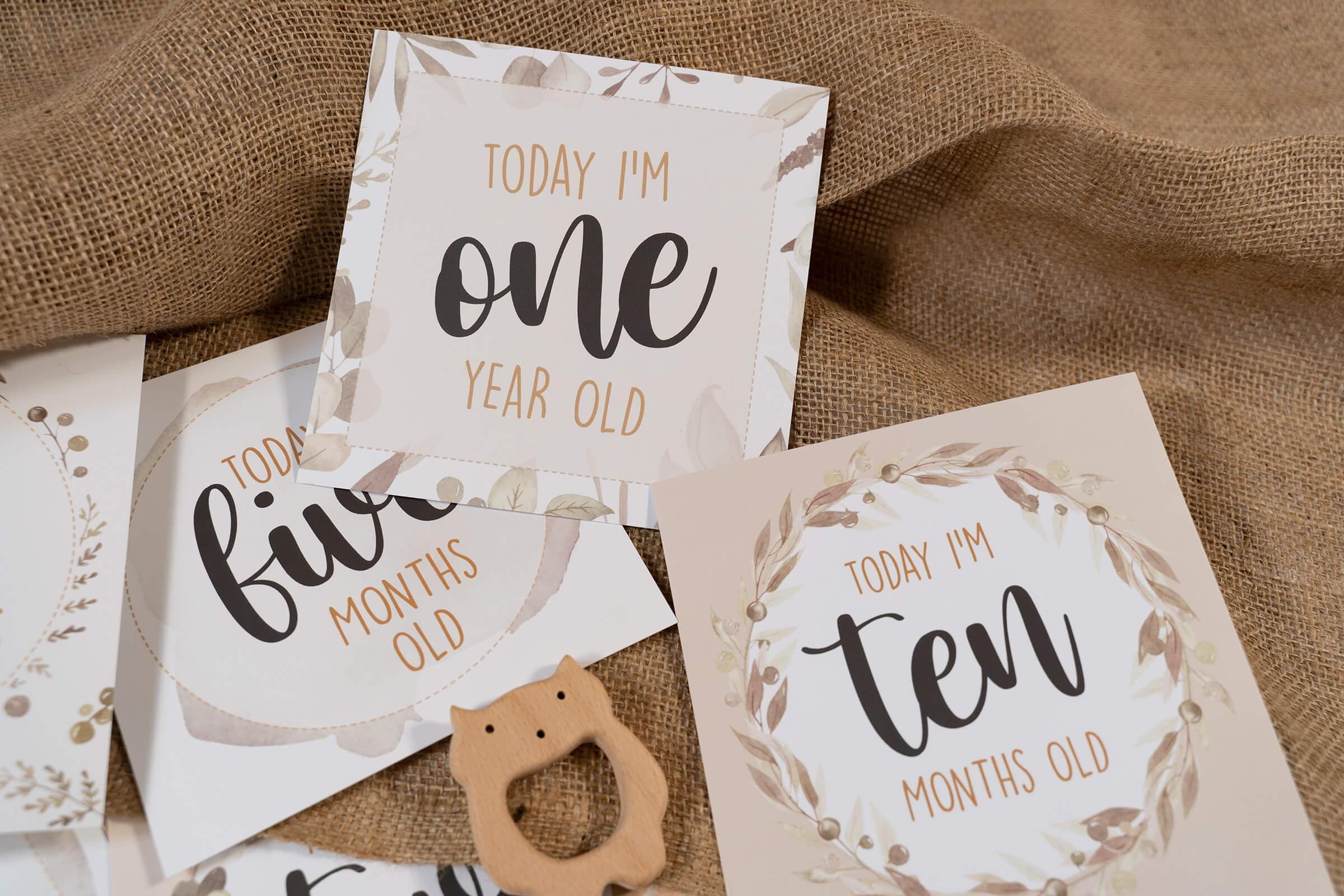 Brown Woodland Monthly Baby Milestone Cards