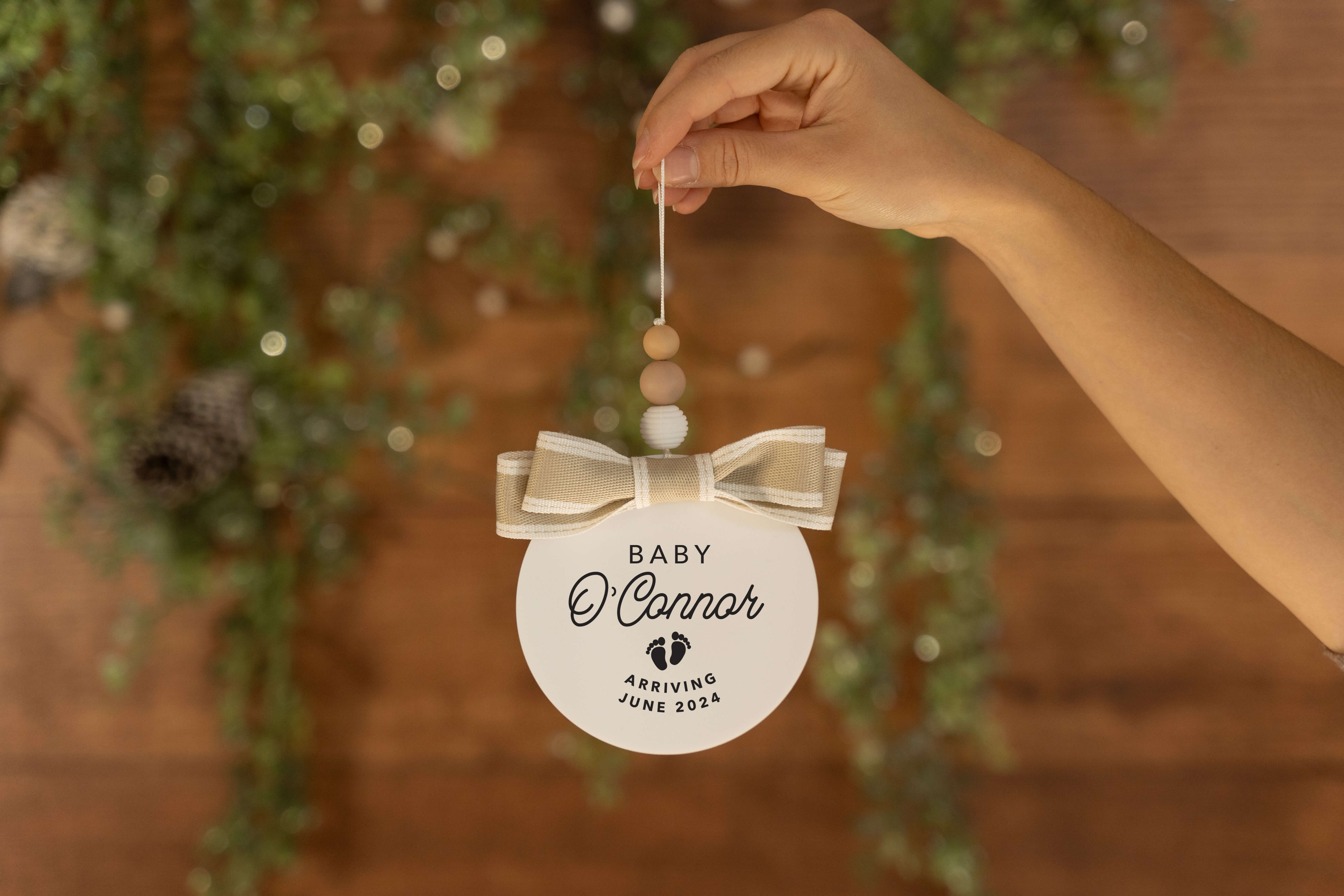 Pregnancy Announcement Christmas Decoration - White/Beige
