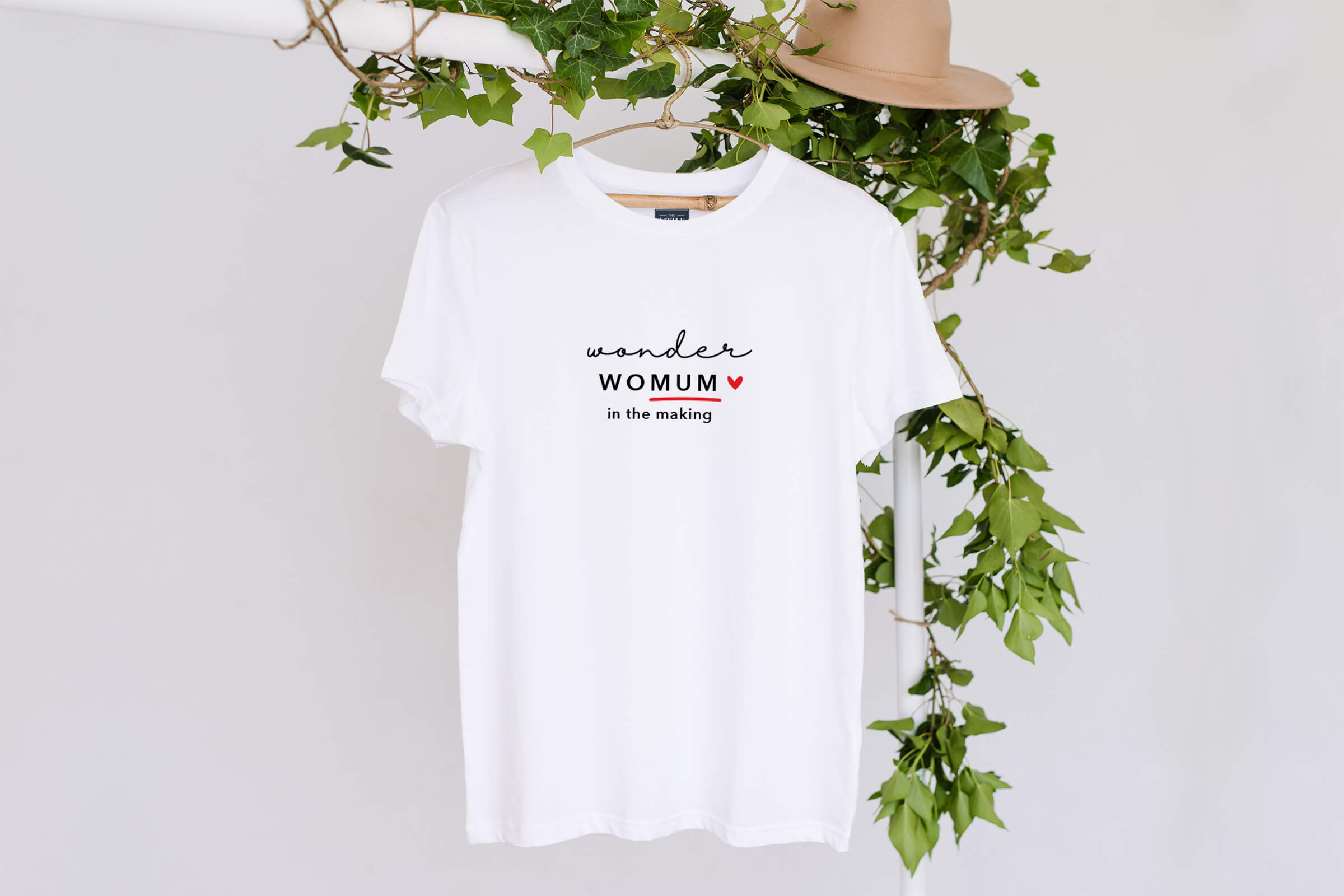 'Wonder WOMUM in the making' T-Shirt
