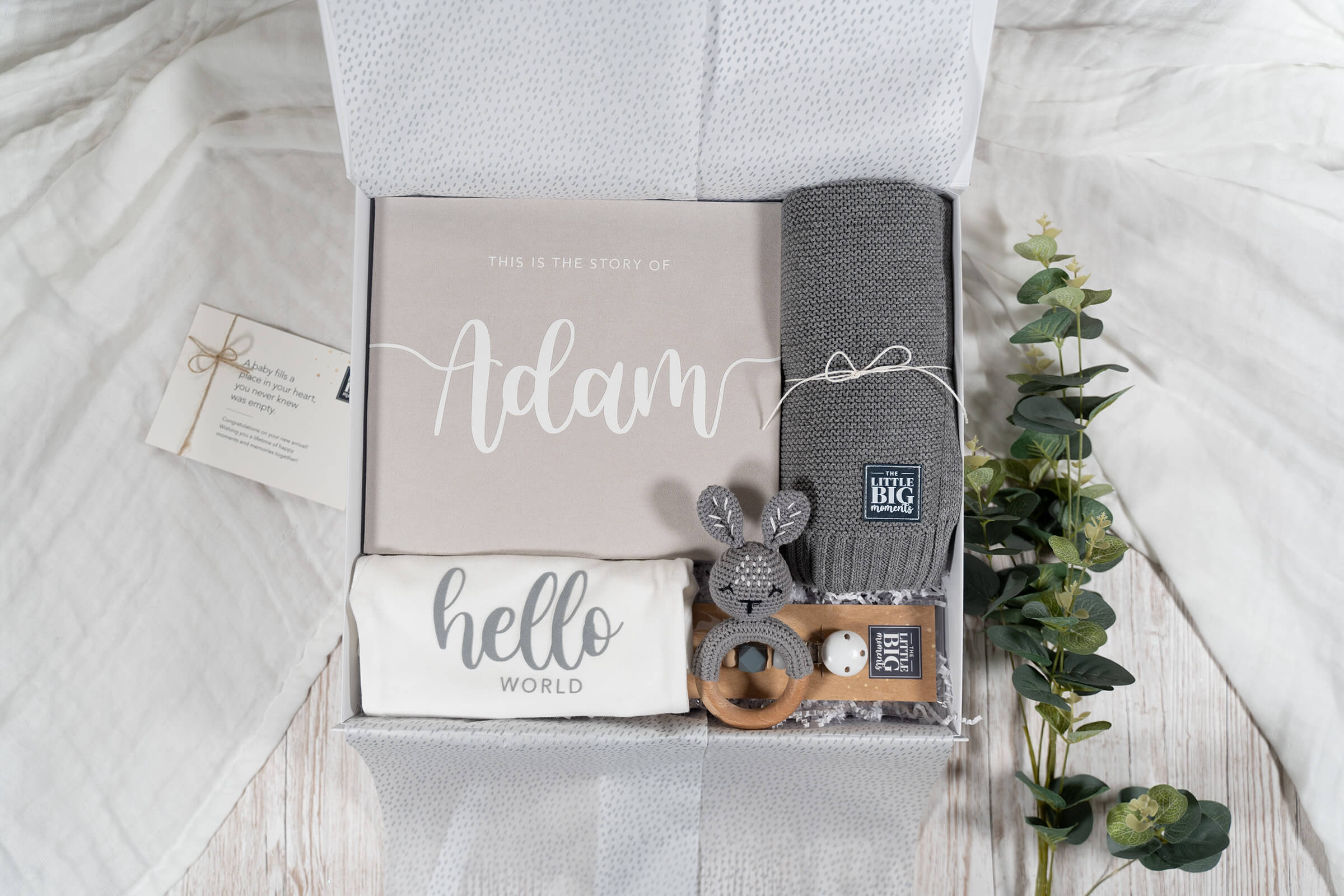 'Hello World' Premium Baby Gift Set - Grey